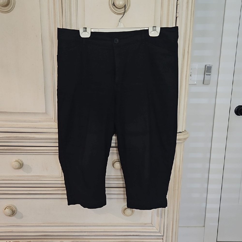 St. John's Bay Classic Black Apparel